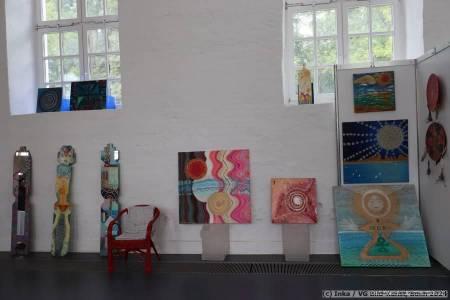 Conceptual painting by Inka